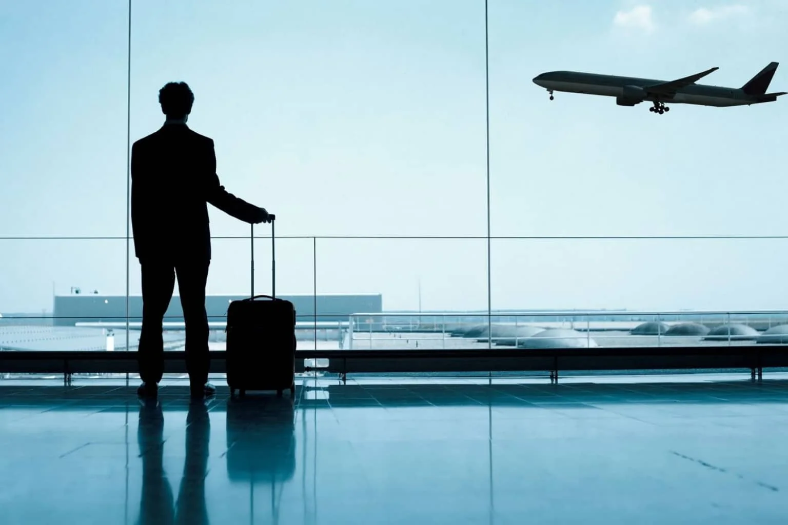 Mumbai airport car rental and airport transfer service